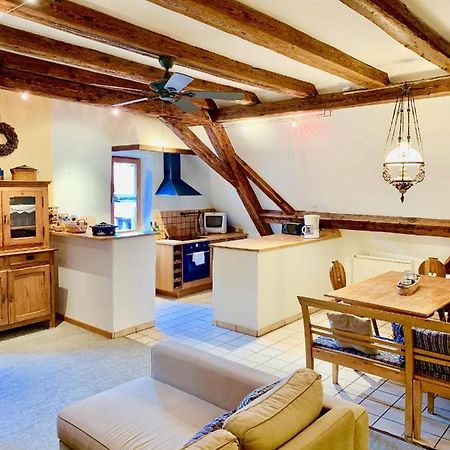 Gite "Le Muscat" A Riquewihr Bagian luar foto