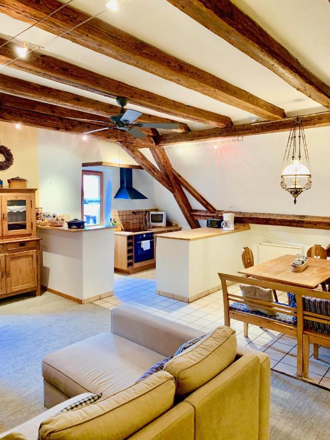 Gite "Le Muscat" A Riquewihr Bagian luar foto